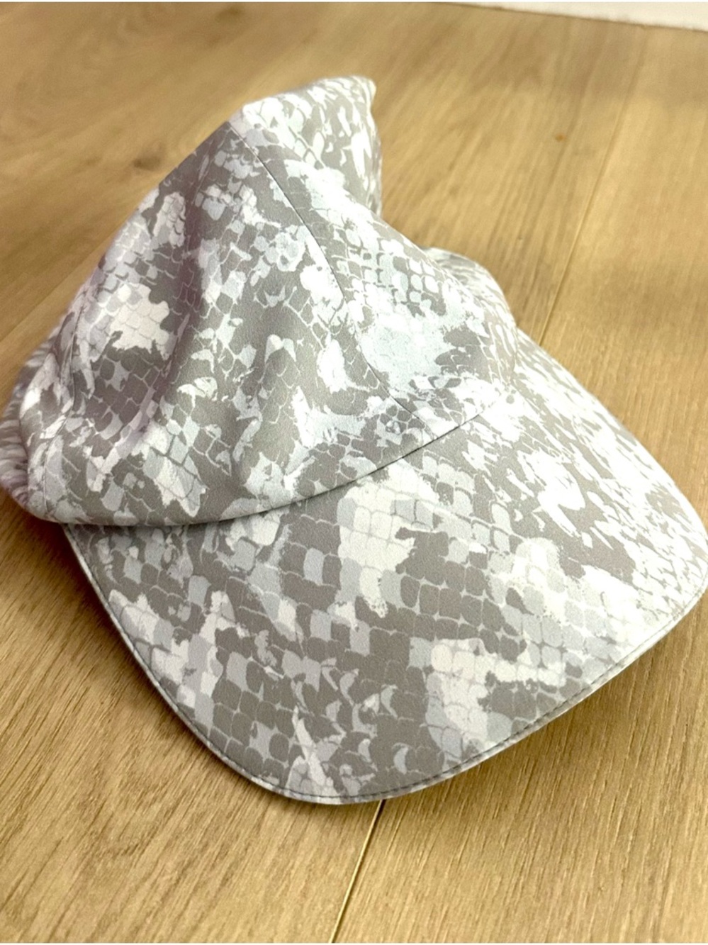 lululemon athletica Light Gray Camouflage hat